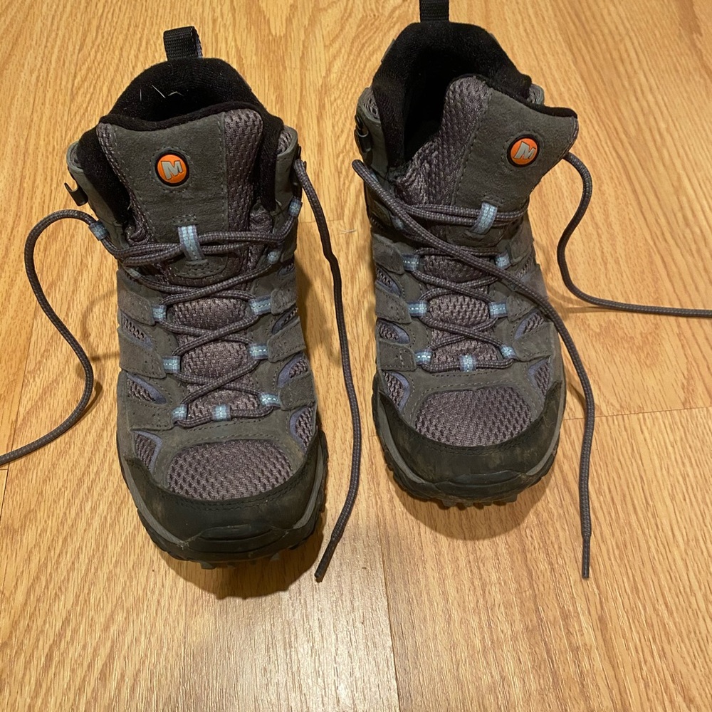 Merrell Hiking boots size 7